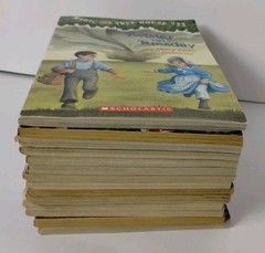 Miscellaneous Lot Of 14 Magic Tree House Books Mary Pope Osborne PB