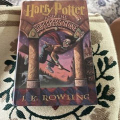 Harry Potter Sorcerer’s Stone First American Edition 1998 Print Rare Hard Cover