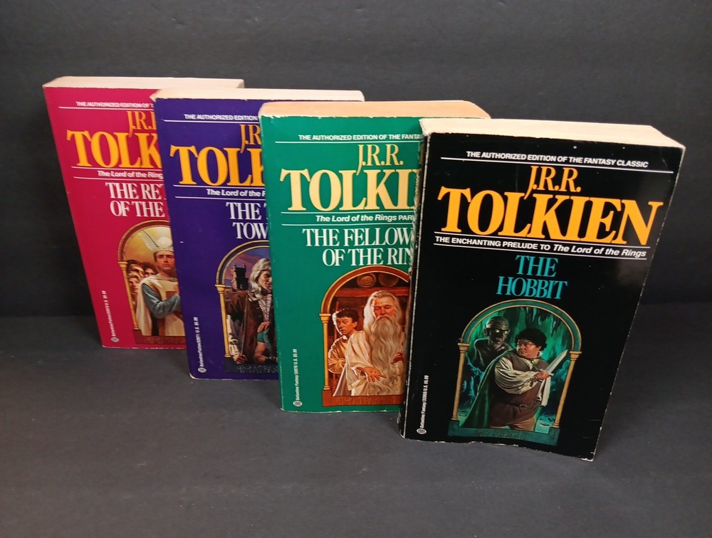 The Lord of the Rings: The Fellowship Of The Rings Trilogy & The Hobbit 1982