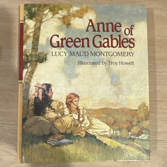 Lucy Maud Montgomery Anne of Green Gables Hardcover Illustrated Troy Howell