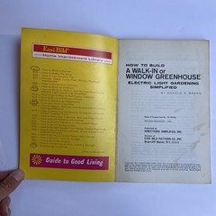 How To Build A Walk-In Or Window Greenhouse 1972 Trade Paperback 114 Pages
