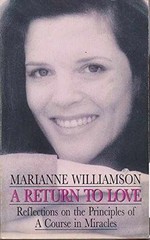 A Return to Love – Paperback, by Marianne Williamson – Very Good