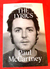 Paul McCartney: The Lyrics: 1956 to the Present (2023) – NEW