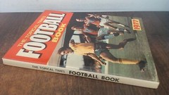 The Topical Times 1977, Anonymous, D C Thomson and Co Ltd, 1976,