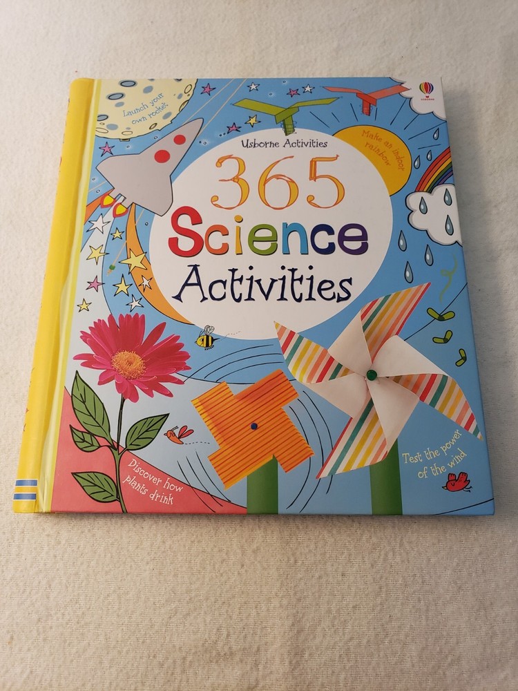 365 Science Activities by Dr. Lisa Gillespie Minna Lacey Lucy Bowman (Hardcover)
