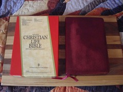 1985 Thomas Nelson Burgundy Genuine Leather NKJV Christian Life Bible Tag: Study