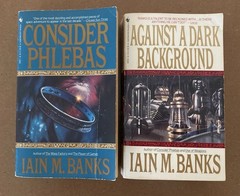 Consider Phlebas + Against a Dark Background – Iain M. Banks pb 1st printing lot