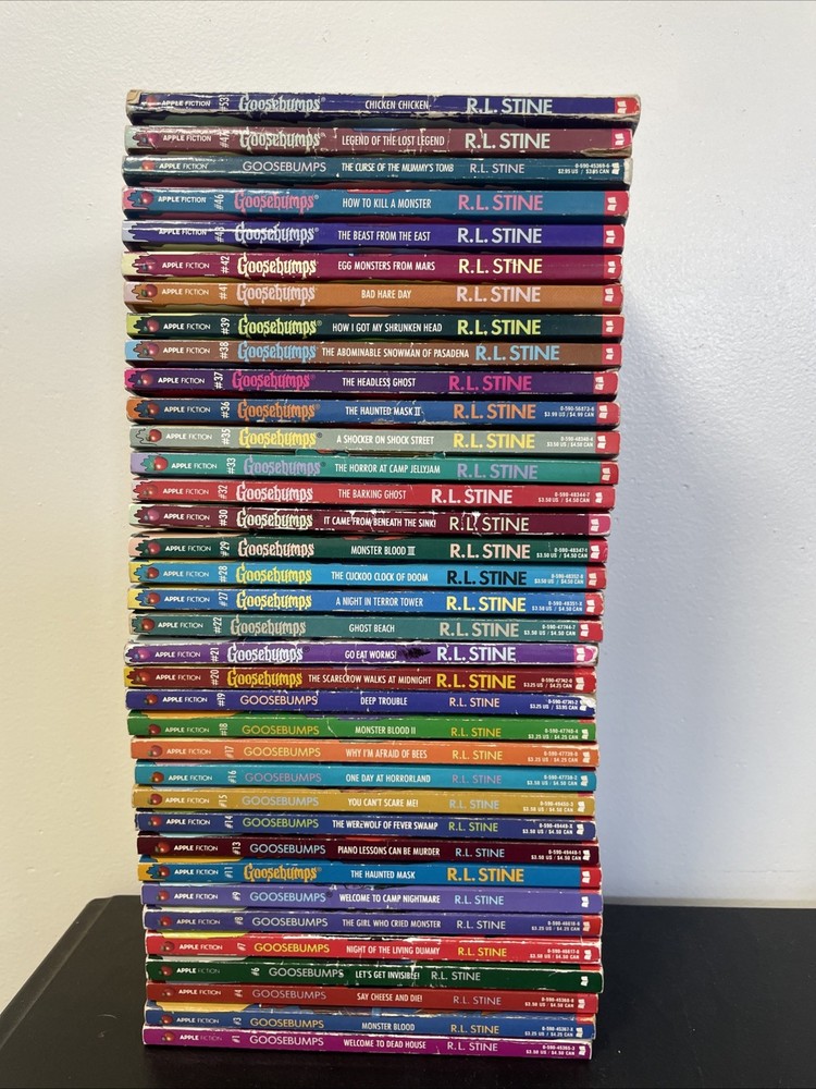 Lot Of 36 Goosebumps Books – 1990s Covers Vintage RL Stine