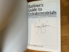 Signed BARLOW’S GUIDE TO EXTRATERRESTRIALS Full Color Identification WP 1987