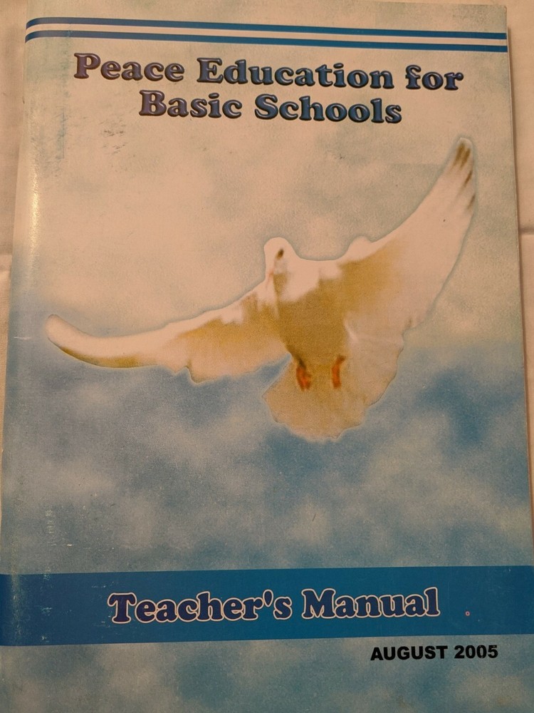 Peace Education For Basic Schools Teacher’s Manual 152 pages Ghana