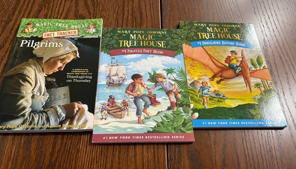 Lot of 3 The MAGIC TREE HOUSE Series Mary Pope Osborne Scholastic