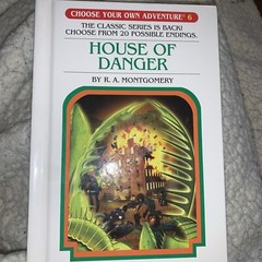 House of Danger: Choose Your Own Adventure Library Binding