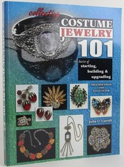 Collecting Costume Jewelry 101: The Basics of Starting, Building and Upgradi…
