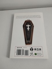 Chaika: The Coffin Princess, Volume 4 by Ichirou Sakaki [Paperback, 160 pages]