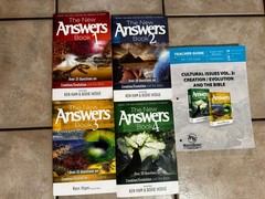 THE NEW ANSWERS BOOK SET 1-4 KEN HAM + Masterbooks Curriculum