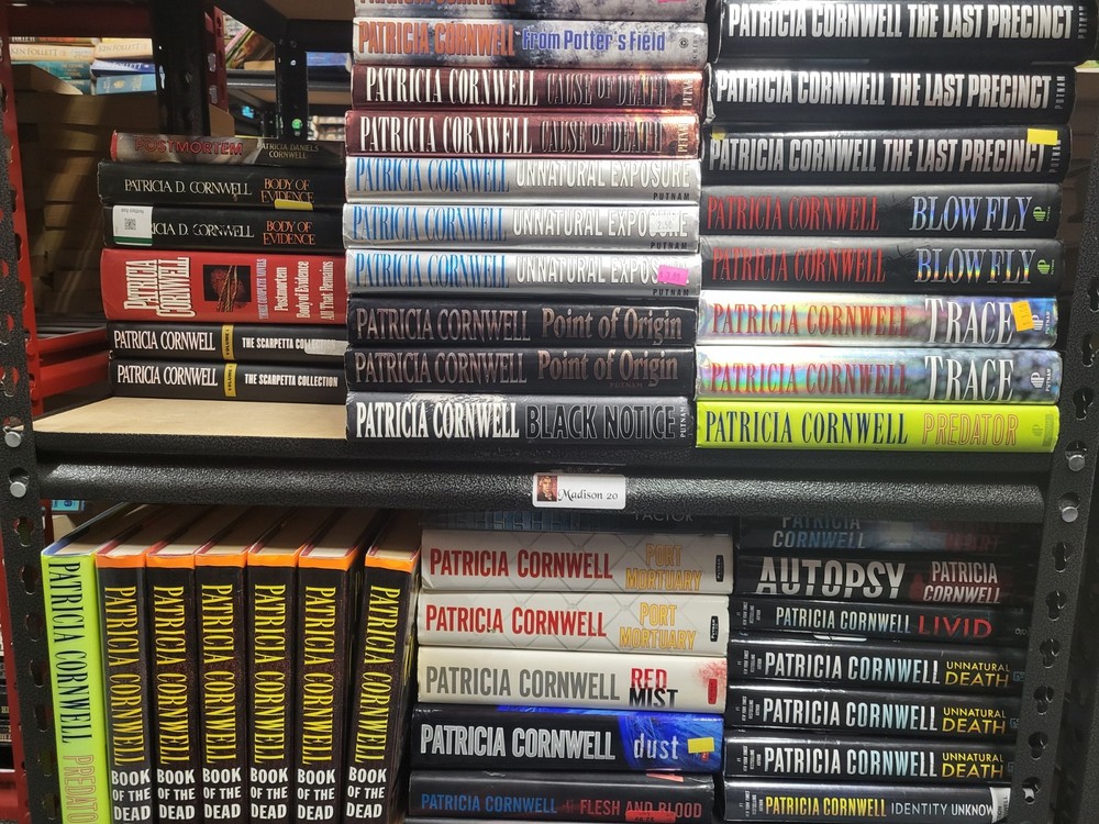 Kay Scarpetta Series by Patricia Cornwell – Choose Your Own Books Set