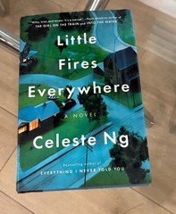 Little Fires Everywhere by Celeste Ng fiction book – Blue hard Cover like new