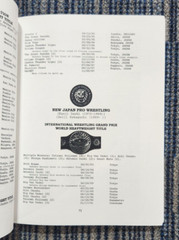 RARE 1998 Pro Wrestling Encyclopedia 214 pages Signed by Editor Sammy Eanes