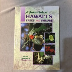 Pocket Guides Ser.: Pocket Guide to Hawaii’s Trees and Shrubs by H. Douglas…