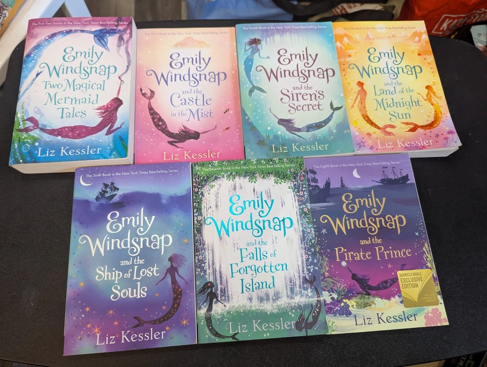 LOT of 8 PAPERBACK Novels of EMILY WINDSNAP Volumes 1-8 Liz Kessler