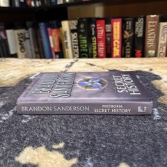 Mistborn Secret History – Brandon Sanderson – First Edition/6th Print, VG