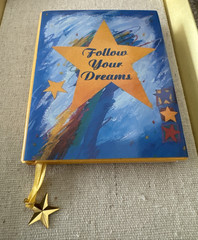 FOLLOW YOUR DREAMS (CHARMING PETITES) By Liesl Vazquez & Susan Zulauf