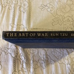 The Art Of War by Sun Tzu 1983 Vintage Hardcover w/ James Clavell Introduction