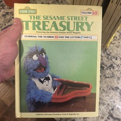 Complete Sesame Street Treasury Set 1-15 w/ Big Bird Holder 1983 CTW Books