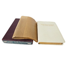 World New Testament Bible Red Letter Faux Leather Mid 20th Century