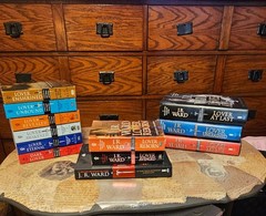 J.R. Ward Black Dagger Brotherhood Lot Books 1-12 Mixed Paperback Hardcover EUC