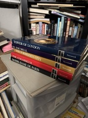 Lot Of 5 Wonders Of Man ~ Newsweek ~ Tower Of London, El Eacorial, The Forbidden