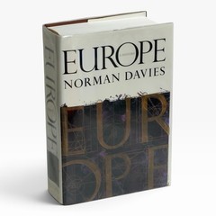 Europe: A History by Norman Davies Hardcover with Dustjacket First Edition