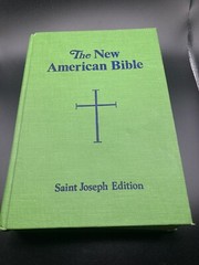 The New American Bible~St Joseph Large Type Edition~Illustrated, Green Hardcover