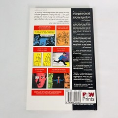 Understanding Comics: The Invisible Art by McCloud, Scott Very Good Condition
