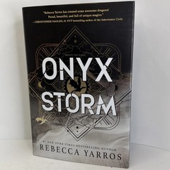 Onyx Storm Rebecca Yarros Deluxe Limited Edition Hardcover w/ Dust Jacket SIGNED