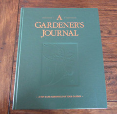 A Gardener’s Journal: A Ten Year Chronicle of Your Garden Lee Valley
