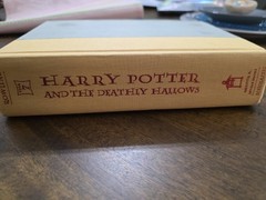Harry Potter and the Deathly Hallows 2007 First Edition (error print 759 Pages)