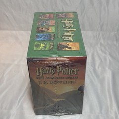 J.K. Rowling Harry Potter Paperback The Complete Series 1-7 Box Set New Sealed