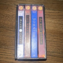Chronicle Books Moon Box Legends, Mystery & Lore from Luna Tim Smith 1995 HC
