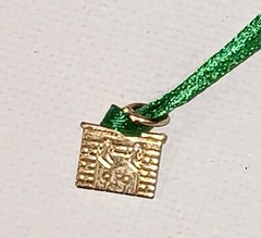 2 Mini NIGHT BEFORE CAT/DOG -MAS Books Gold Plated Bookmark Charms Pauper Press