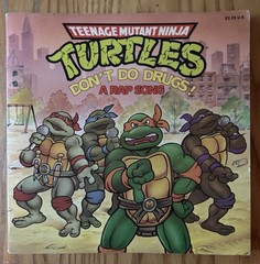 Teenage Mutant Ninja Turtles – Don’t Do Drugs!: A Rap Song Book
