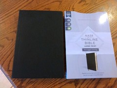 NASB Thinline Bible 1995 Text LARGE PRINT~ retail $54.99~ Black Leathersoft