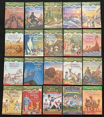MAGIC TREE HOUSE Lot 20 PB Mary Pope Osborne (2 Merlin Mission)
