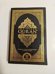 The Clear Quran Dr. Mustafa Khattab Thematic English Translation Paperback