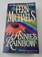 Lot of 9 Fern Michaels Paperback Books Random Mix – Free Shipping