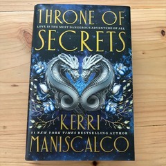 Throne Of Secrets (Waterstones Edition) – Kerri Maniscalco – Hardcover