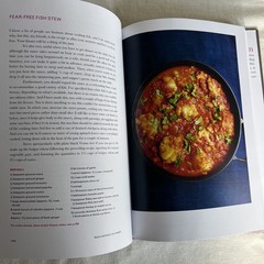 Nigella Lawson’s Cookbook “Cook, Eat, Repeat”, 2020, 342 Pages, Hardcover W/ DJ