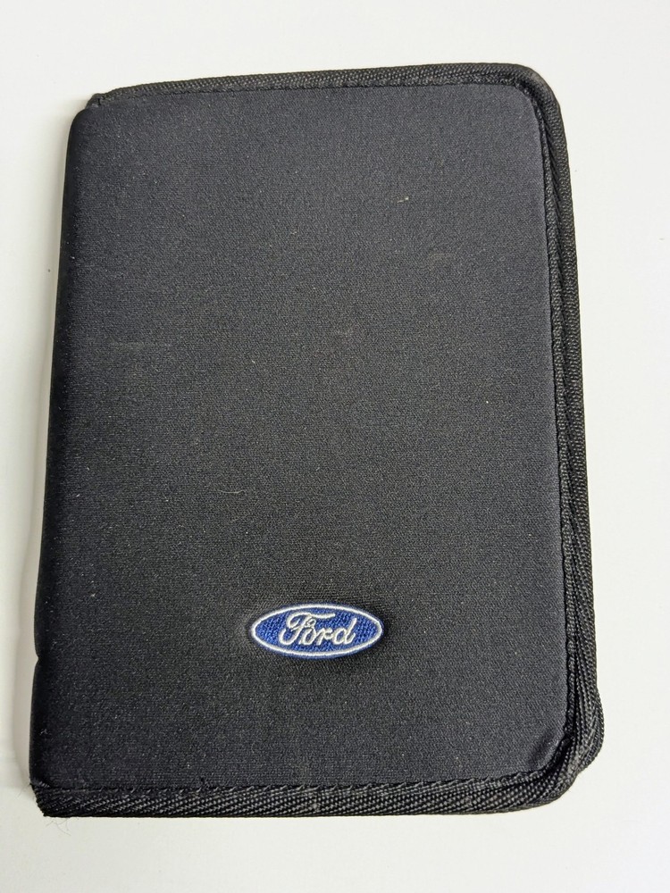 2001 Ford Escape Owners Manual in original zippered case