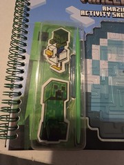 MINECRAFT Amazing Activity Sketchbook 2023 Mojang 437 Stickers Stencil Scratch