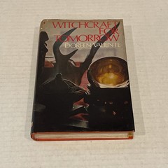 WITCHCRAFT FOR TOMORROW Doreen Valiente HC Robert Hale 1978 1st Edition